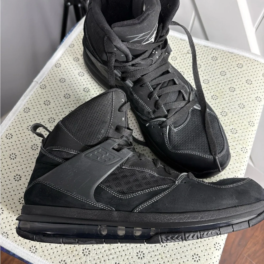 Jordan Men's Black High-Top Sneakers